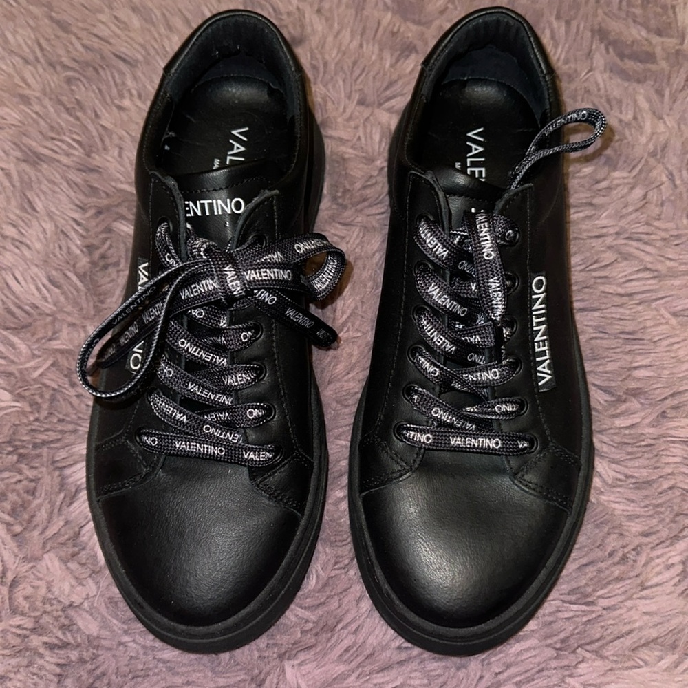 Valentino Sneakers